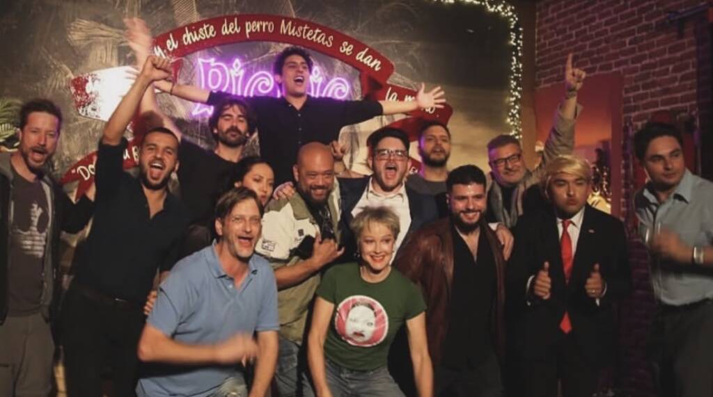 Group of comedians from Madrid Comedy Festival posing together